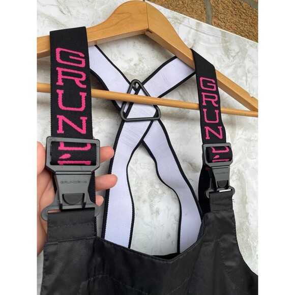 Grundéns Neptune bib overalls. Size medium - Picture 6 of 13